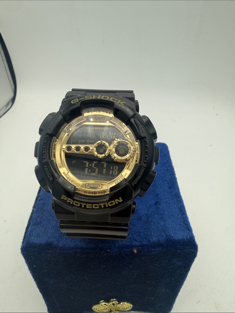 Casio G-Shock GD-100GB-1 Black Gold Watch Module 3263 200M works